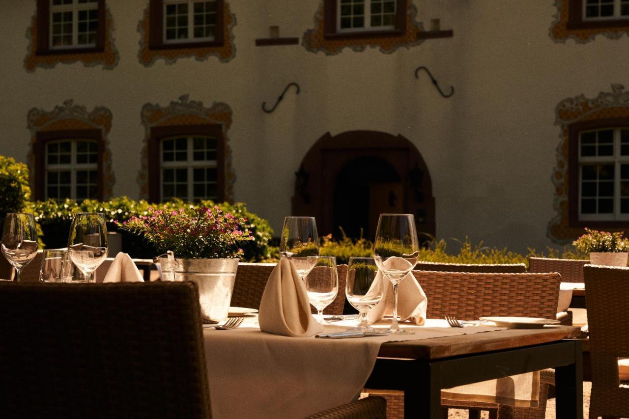 Gaestehaus Am Wasserschloss & Restaurant Wasserschloss Inzlingen מראה חיצוני תמונה